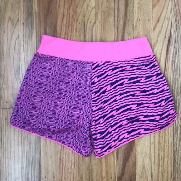 nike dri-fit shorts - Picture 2 of 3